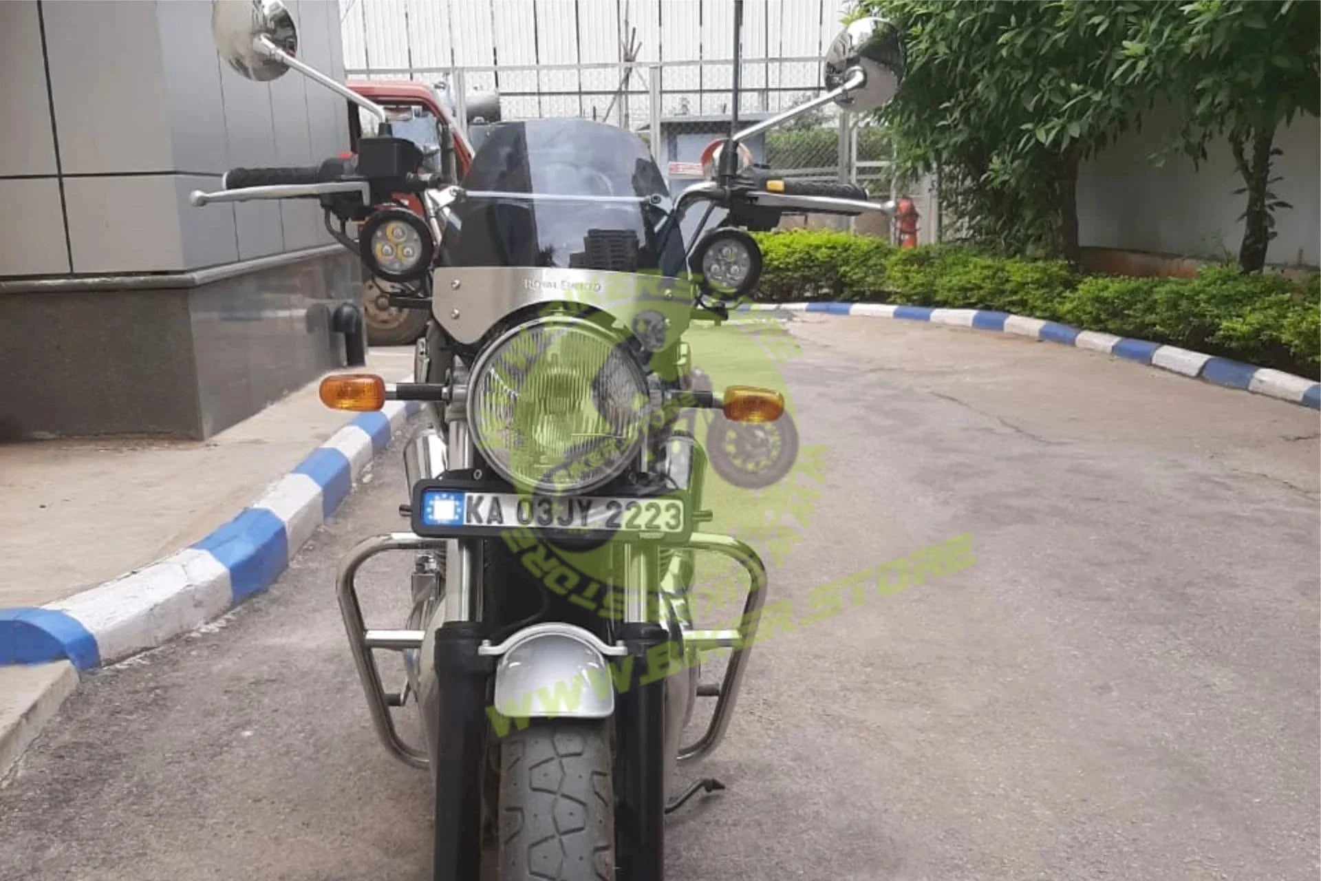MADDOG Scout Auxiliary Lights - Biker.Store - www.biker.store