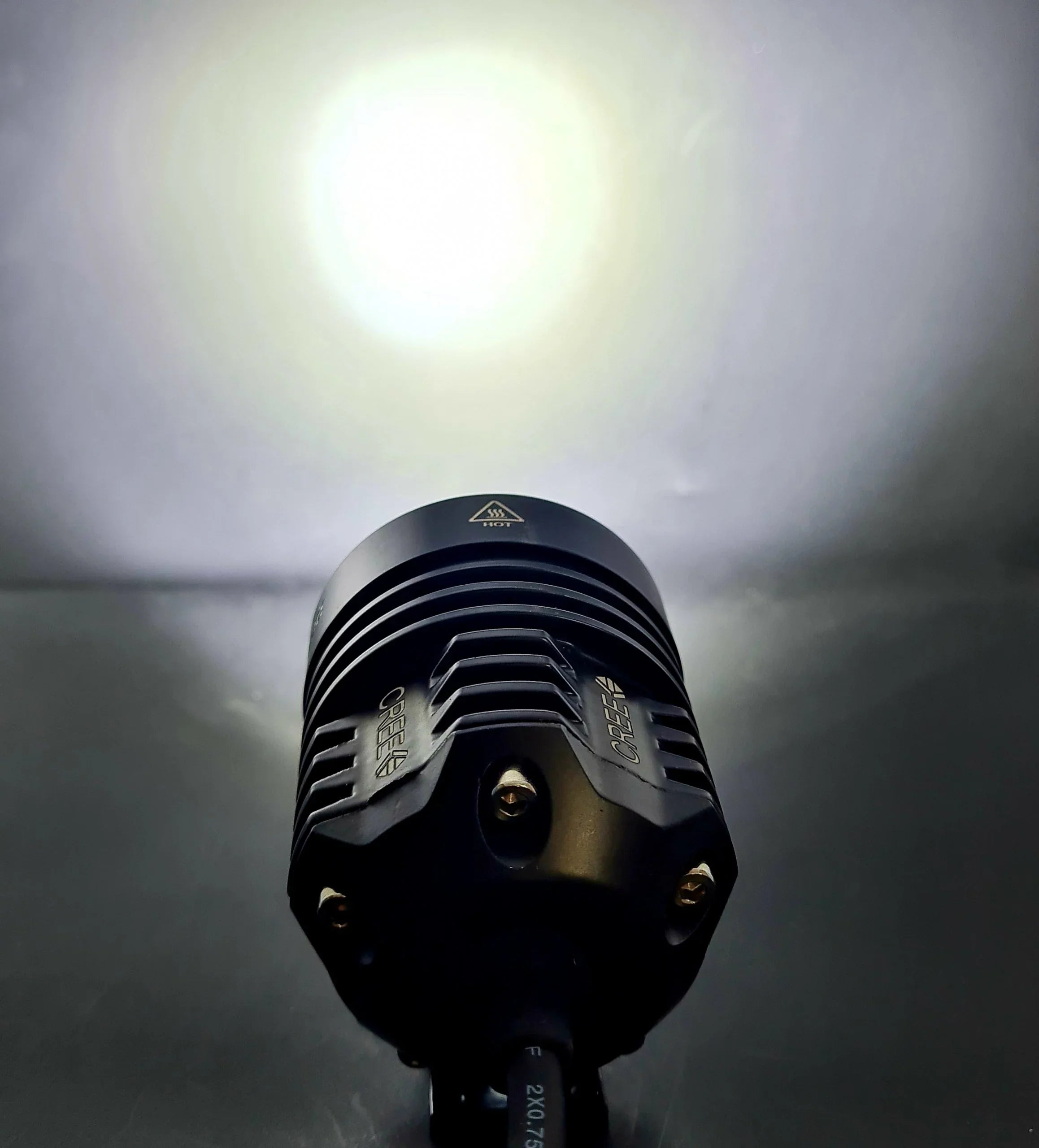 HJG 6 LED Projector Foglight Flood Lamp L6X 60W Cree 6 Led Auxiliary LAMP Flood Light Fog LAMP (12-80V DC) - Biker.Store - www.biker.store