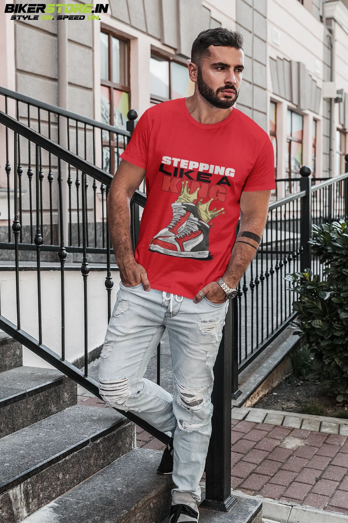 Stepping Like a King! T-Shirt For Men | BIKERSTORE.IN - Biker.Store - www.biker.store