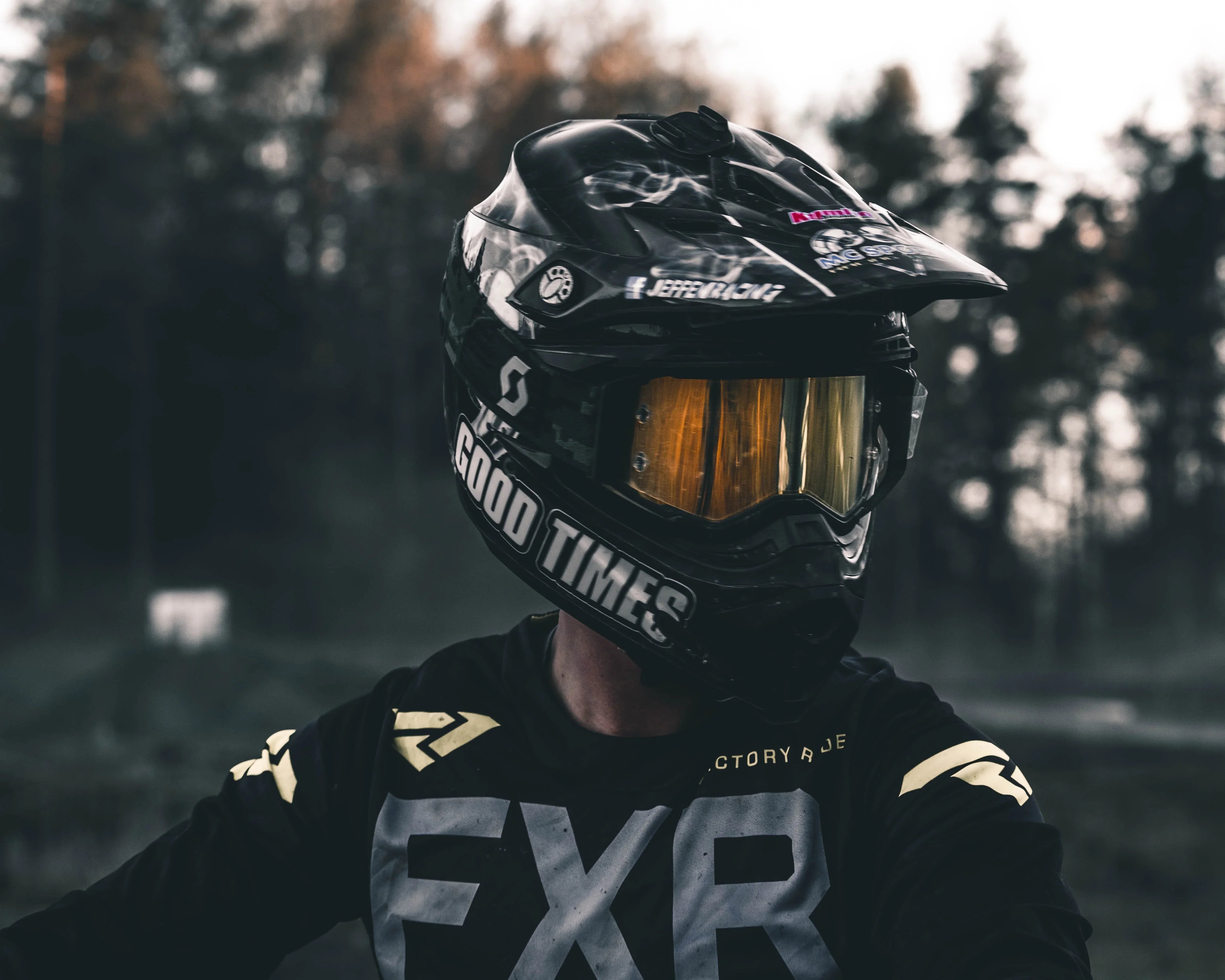 Off Road Helmets - Biker.Store - www.biker.store