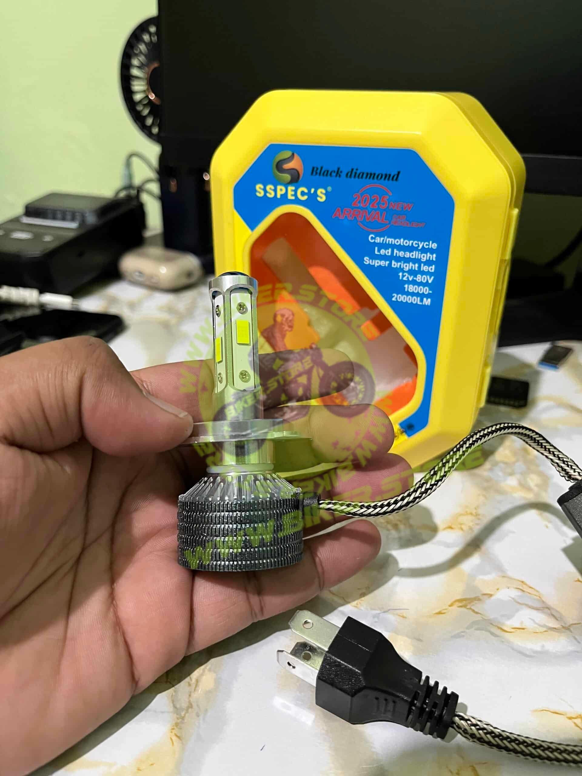 SSPEC 200W LED Headlight Bulb H4 – Super Bright 22000LM Car/Motorcycle Headlight 12V-80V (1 Year Warranty) - Biker.Store - www.biker.store