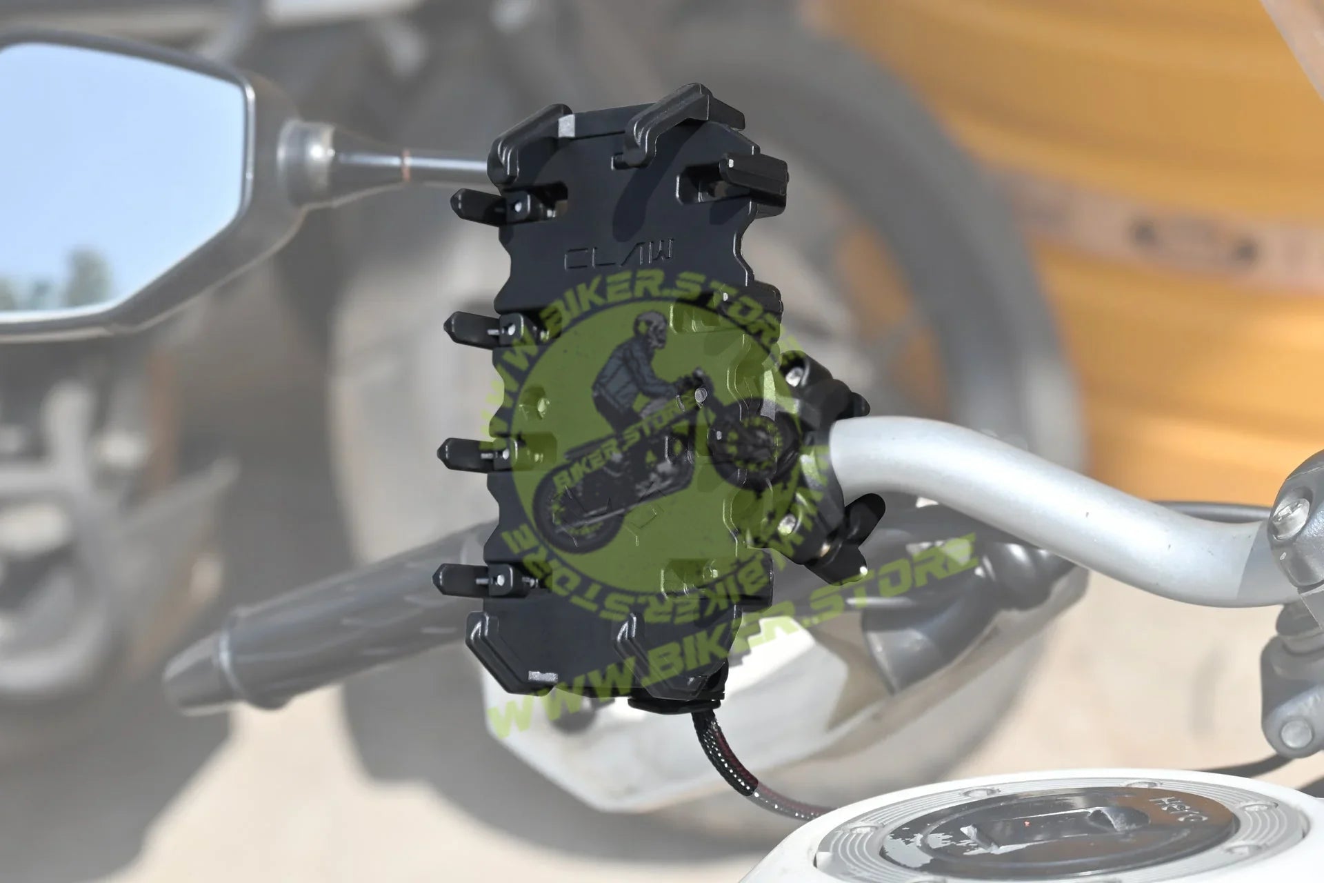 Maddog Claw Pro Phone Holder - Biker.Store - www.biker.store