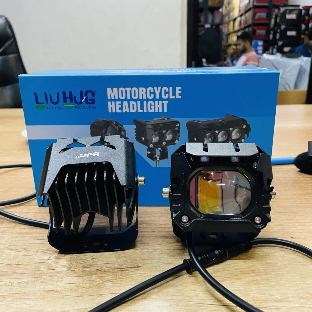 HJG Original 1 FUTURE Mega Drive 60W Quad Shot Dual LED/Dual Color High/Low Yellow/White LED Fog Lights - Biker.Store - www.biker.store
